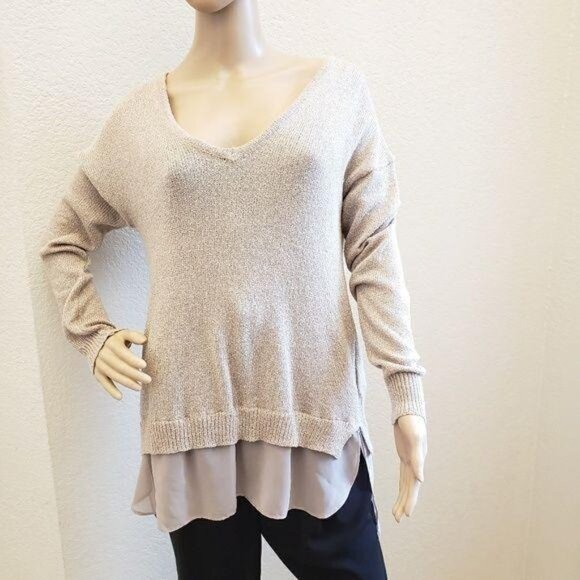 Nine West Women Medium Metallic gray Knit Sweater With Chiffon Hem long sweater - Picture 2 of 5